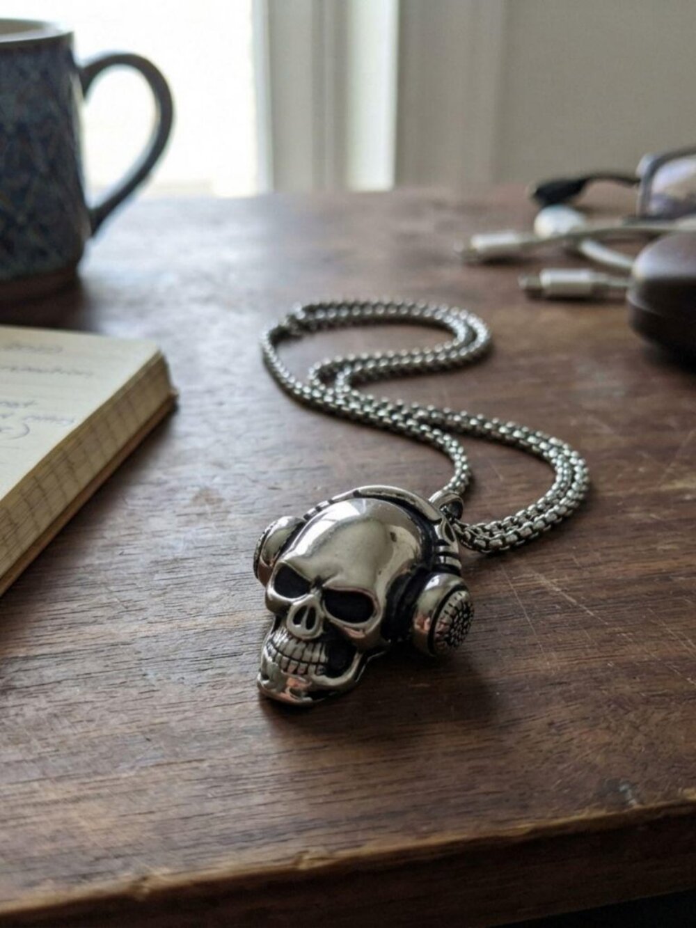 Mens 3D skull earphone pendant necklace silvery hip hop